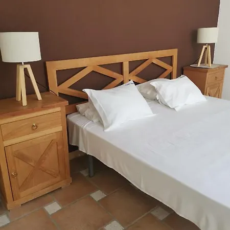 Quinta Velha Jolie 215 By Algarent *